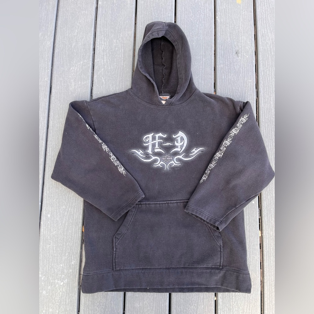 VTG 2001 Harley Davidson Hoodie Medium Las Vegas Back Graphic Tribal Sleeve Hit